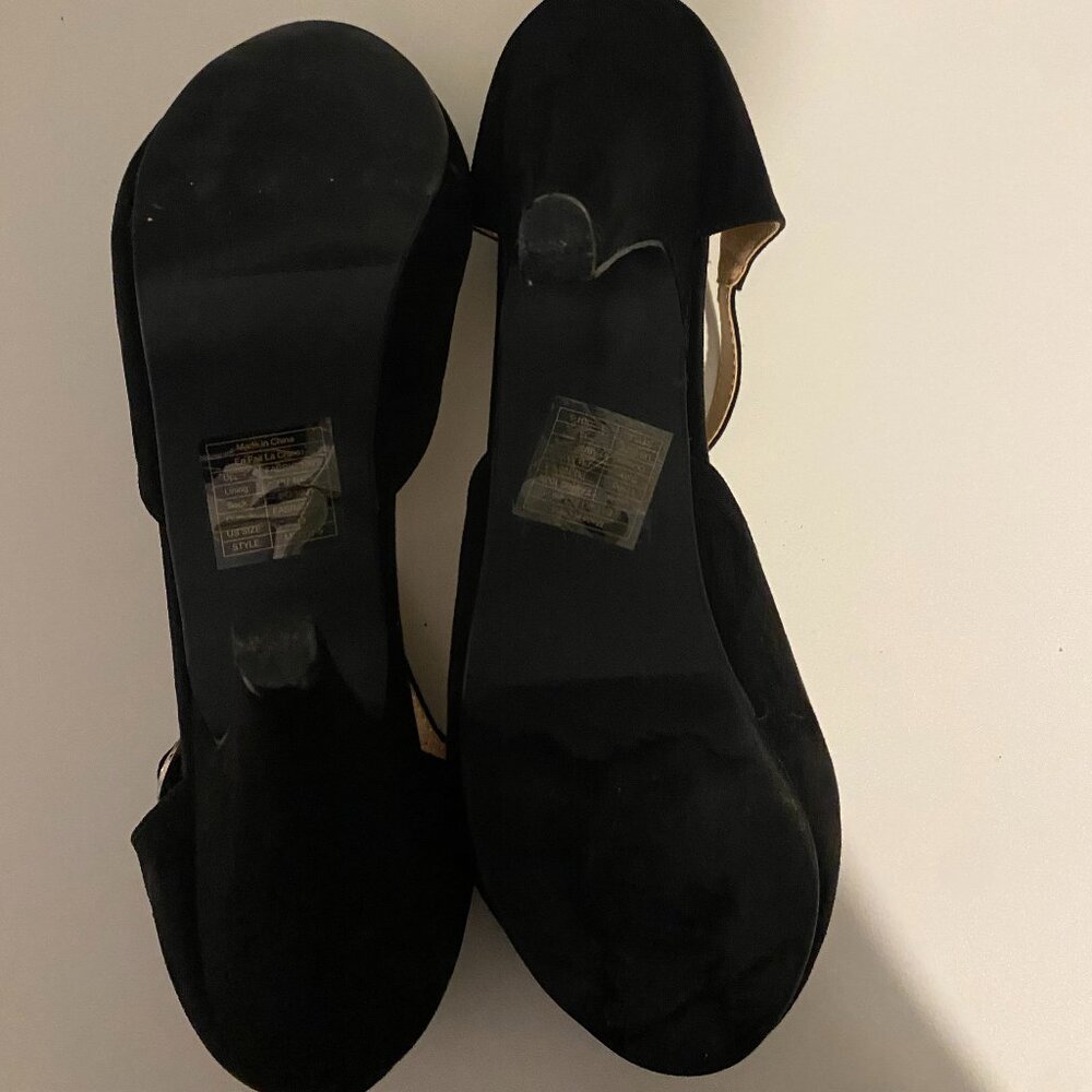 Modcloth T Strap Pin Up Vintage Style Black Heels - Picture 9 of 11